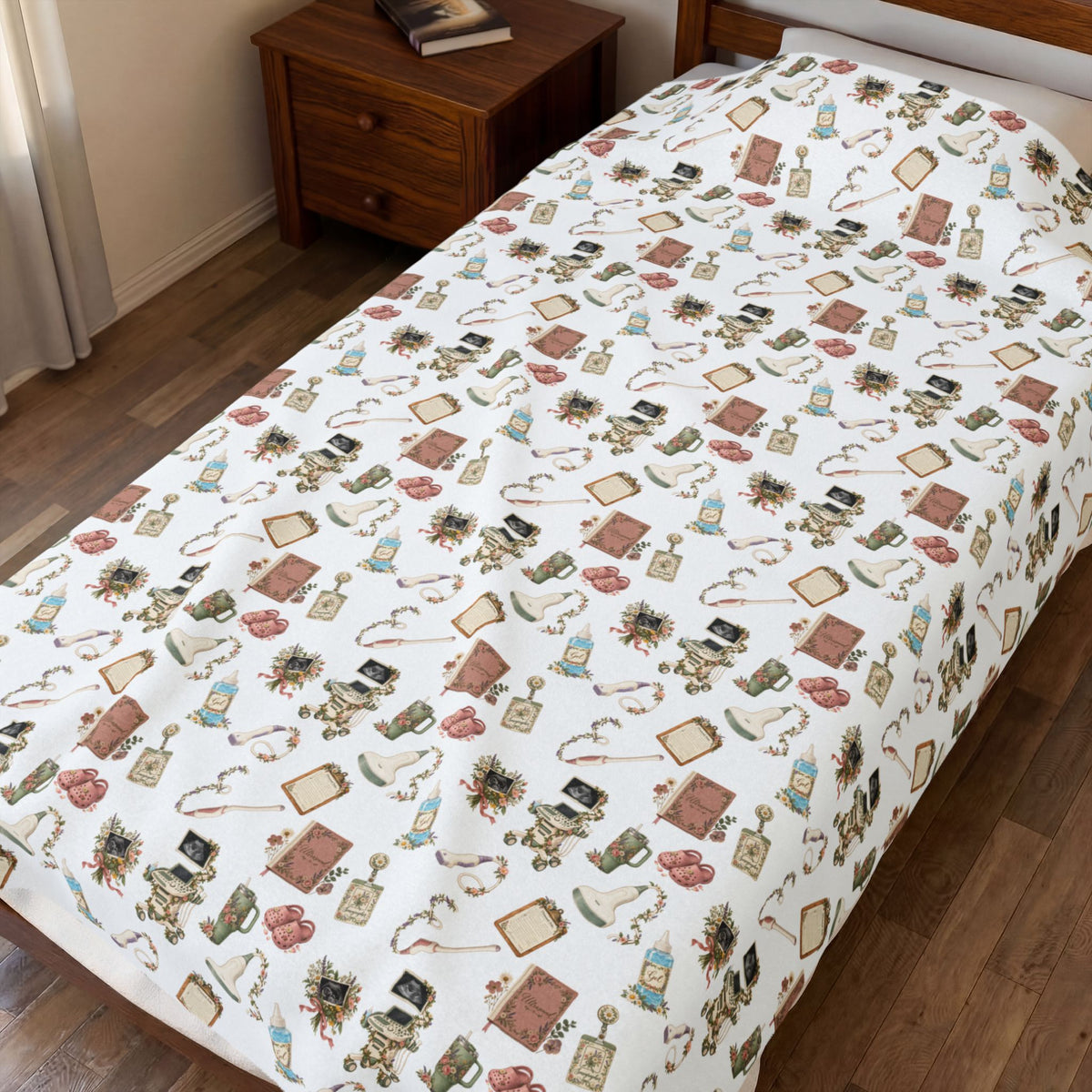 Flore Cottage Core Ultrasound Pattern Velveteen Plush Blanket